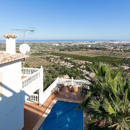 Villa Claudia Villa *